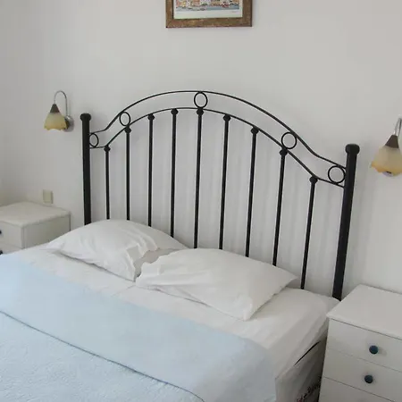 Moonlight Guest house *